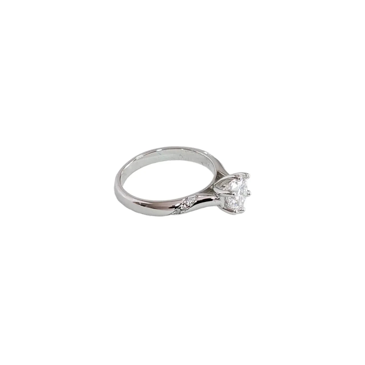 1 Carat Moissanite Ring With Side Stone