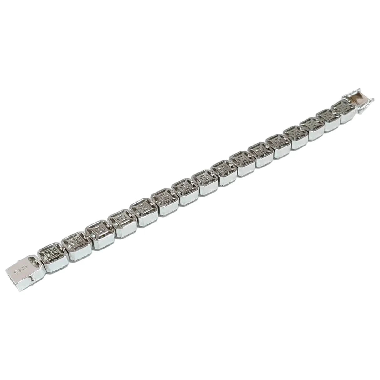 10mm Green Moissanite Cluster Tennis Bracelet