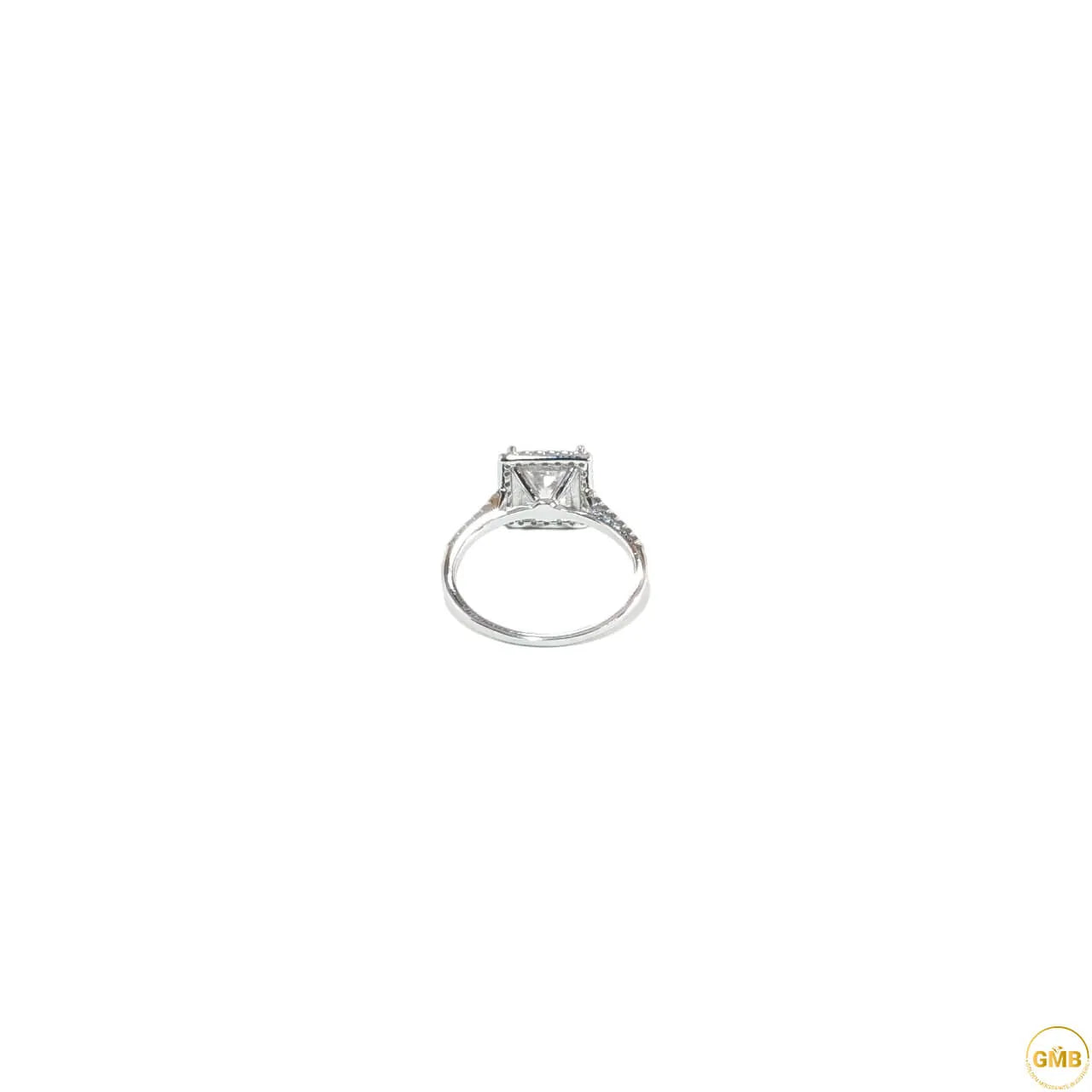 Anneau 'Princess Cut' moissanite 2 carat chez Golden Moissanite Bijouterie