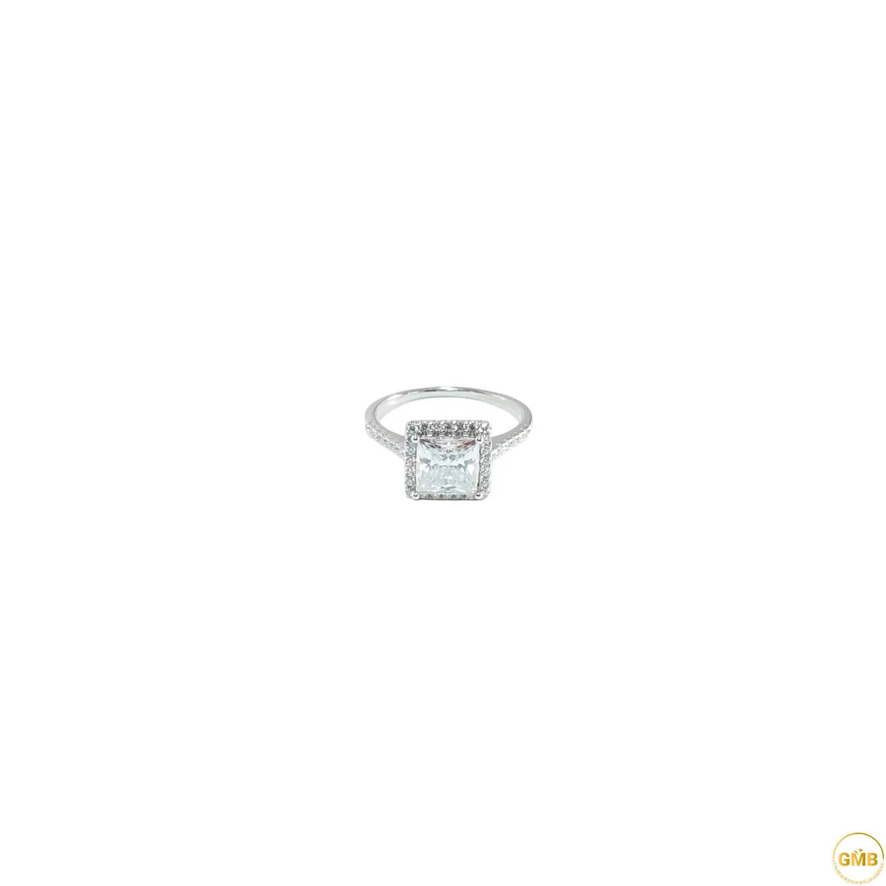 Anneau 'Princess Cut' moissanite 2 carat chez Golden Moissanite Bijouterie