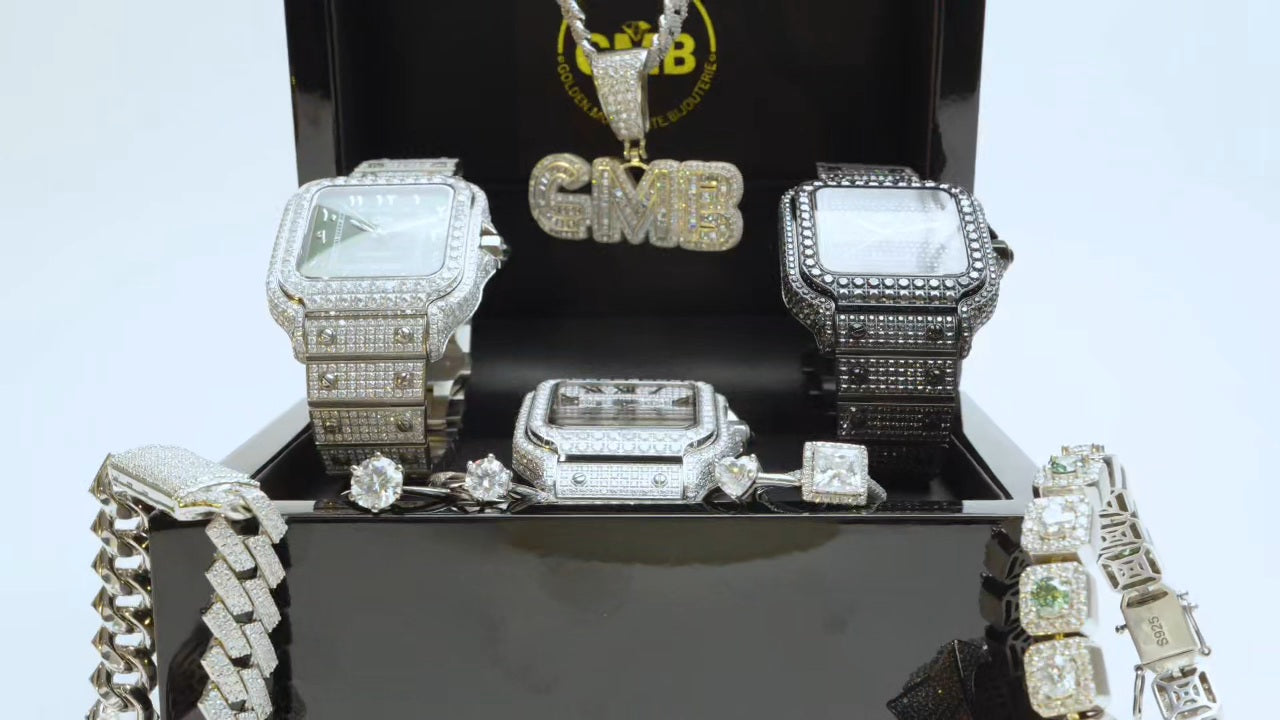 Load video: golden-moissanite-home-vid