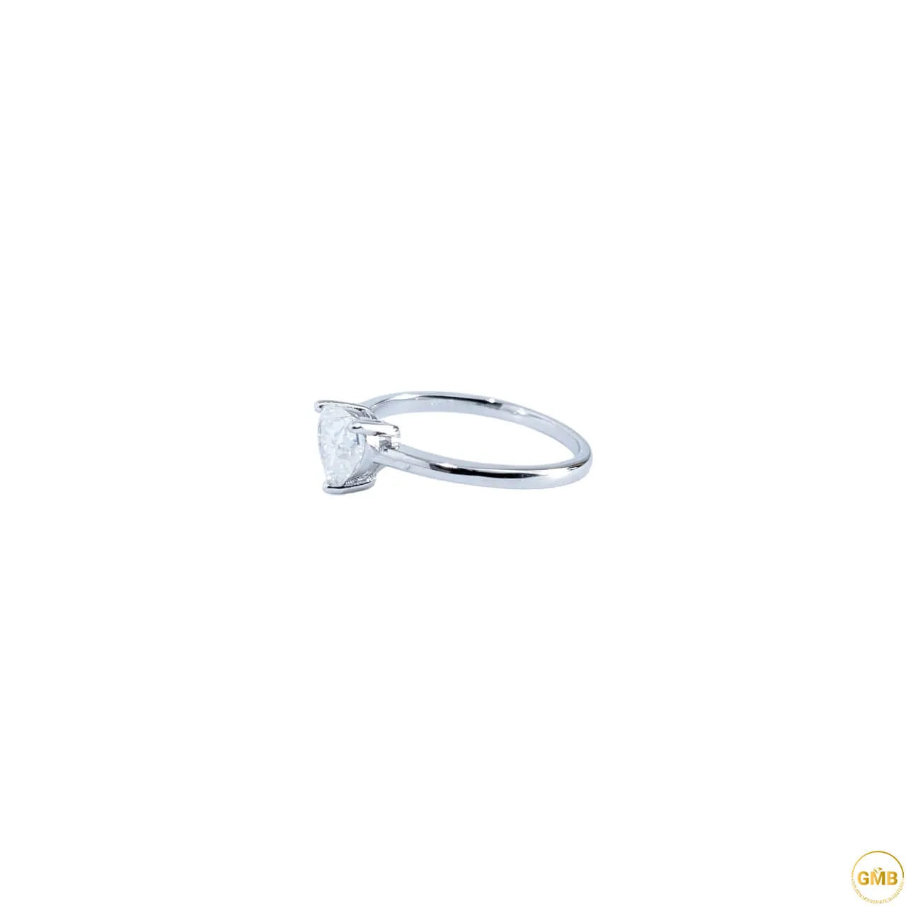 Anneau en cœur moissanite 1 carat chez Golden Moissanite Bijouterie