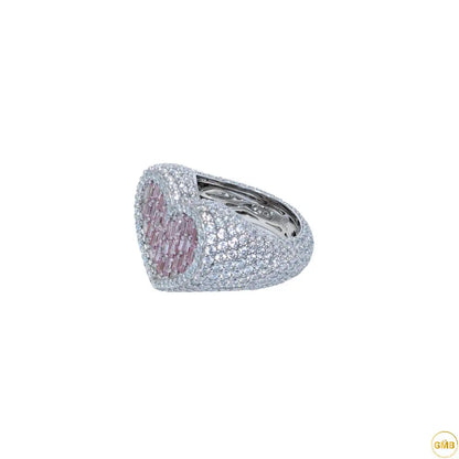 Bague en cœur avec baguette rose de chez Golden Moissanite Bijouterie