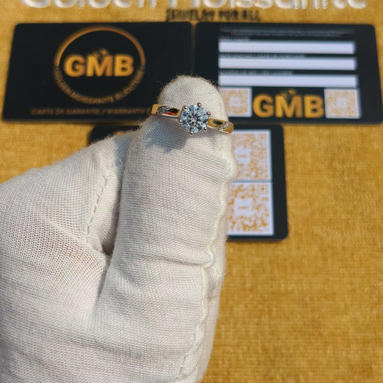 1 Carat Moissanite Ring With Side Stone